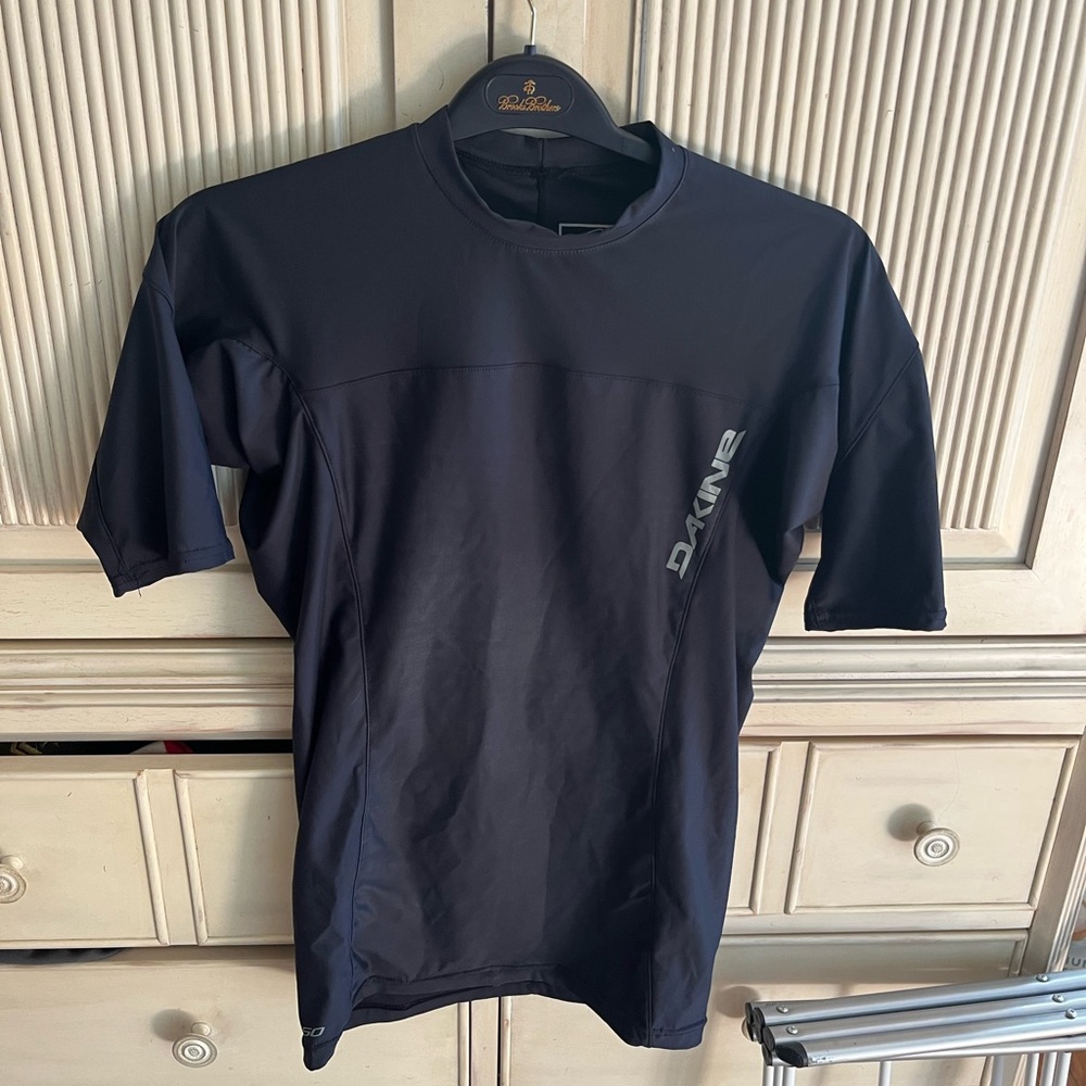 Boys Large Dakine Rash Guard